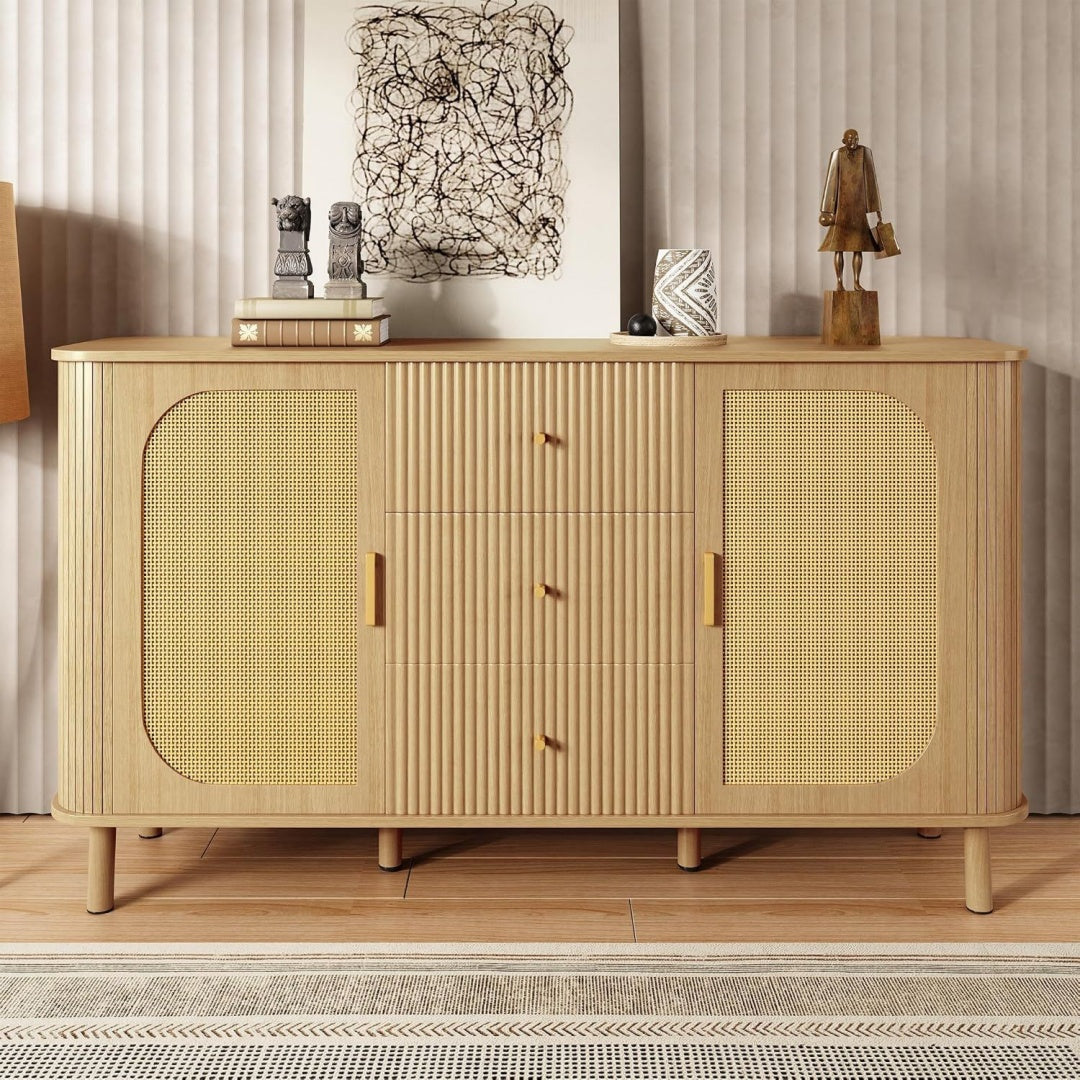 Sideboard mit Schubladen und gerundeten Konturen